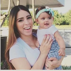 Meet your Posher, Ana